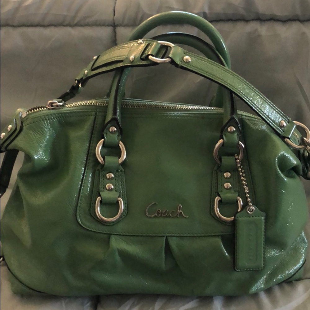 Adorable light green patent leather Coach Bag!
